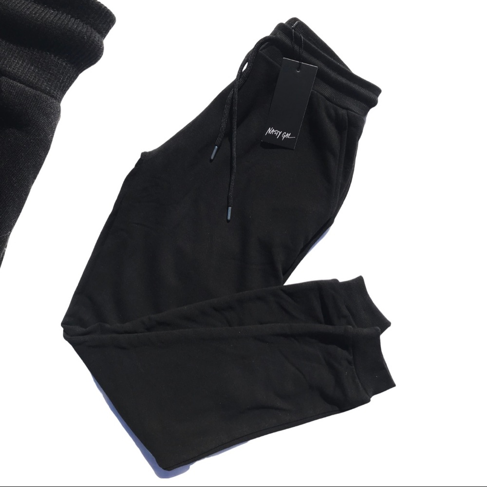 Nasty Gal Black High-Waisted Sweatpant- Size 6 (M)